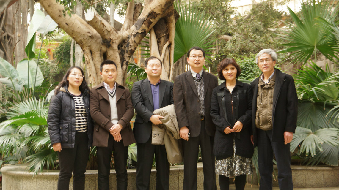 研翔为韩国阿尔及利亚项目提供高防护等级户外机柜